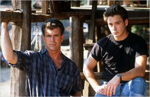 Air America : Photo Mel Gibson, Robert Downey Jr., Roger Spottiswoode