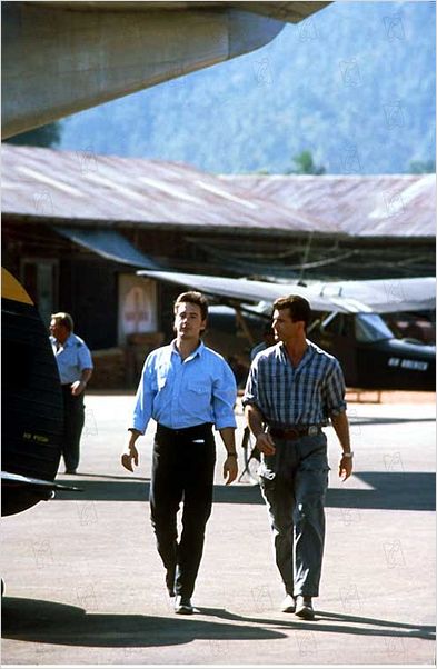 Air America : Photo Mel Gibson, Robert Downey Jr., Roger Spottiswoode