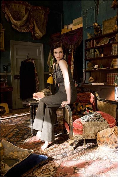 Cracks : photo Eva Green, Jordan Scott