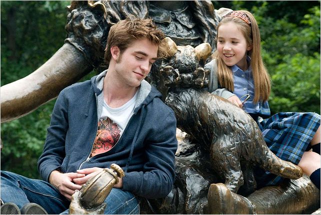 Remember Me : photo Allen Coulter, Robert Pattinson, Ruby Jerins