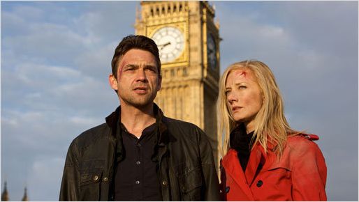 Le Jour des Triffides / La Révolte des Triffides : photo Dougray Scott, Joely Richardson