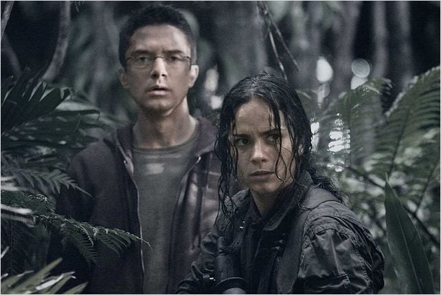 Predators : Photo Alice Braga, Nimrod Antal, Topher Grace