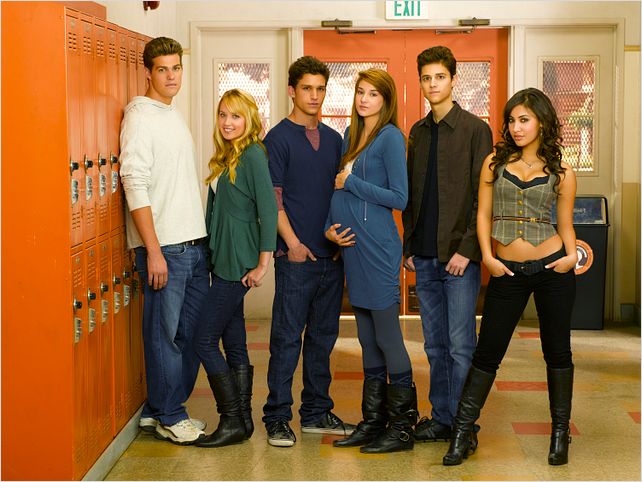 La Vie secrète d'une ado ordinaire : photo Daren Kagasoff, Francia Raisa, Greg Finley, Ken Baumann, Megan Park