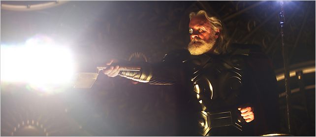 Thor : photo Anthony Hopkins, Kenneth Branagh