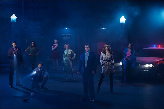 Photo Jon Huertas, Molly C. Quinn, Nathan Fillion, Penny Johnson Jerald, Seamus Dever