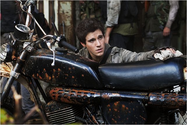 Falling Skies : Photo Drew Roy