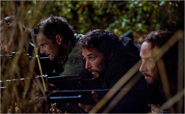 Falling Skies : photo Colin Cunningham, Noah Wyle