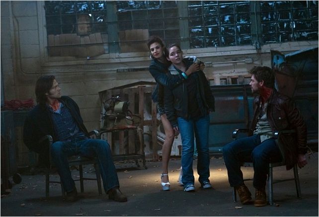 Photo Ian Tracey, Jared Padalecki, Madison Mclaughlin, Meghan Ory