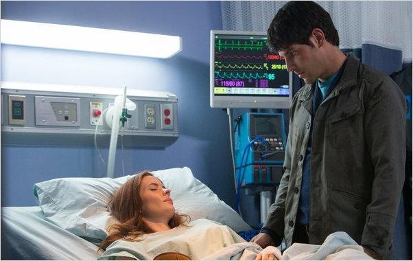 Grimm : photo Bitsie Tulloch, David Giuntoli