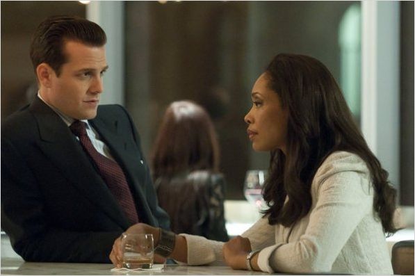 Suits, avocats sur mesure : photo Gabriel Macht, Gina Torres