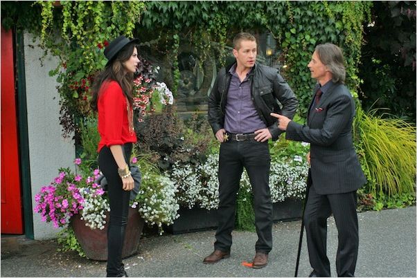 Photo Josh Dallas, Meghan Ory, Robert Carlyle