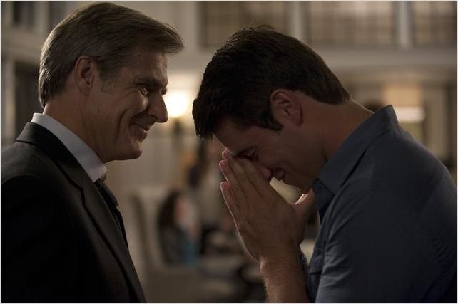 Revenge : photo Henry Czerny, Joshua Bowman