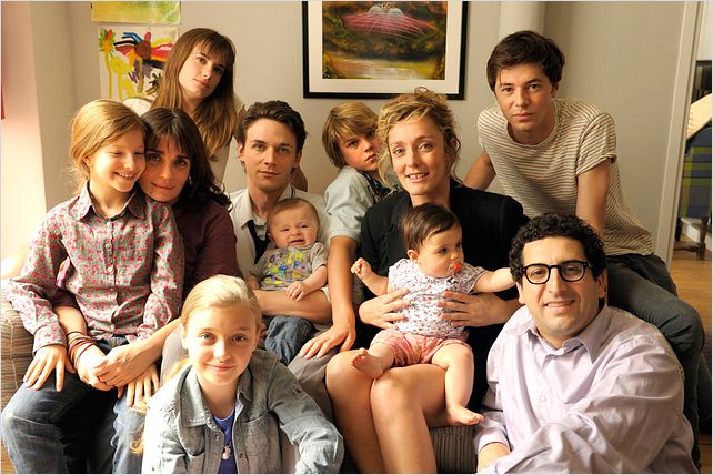 Drôle de famille : photo Anthony Martin, Camille Claris, Carla Besnaïnou, Christine Citti, Denis Sebbah