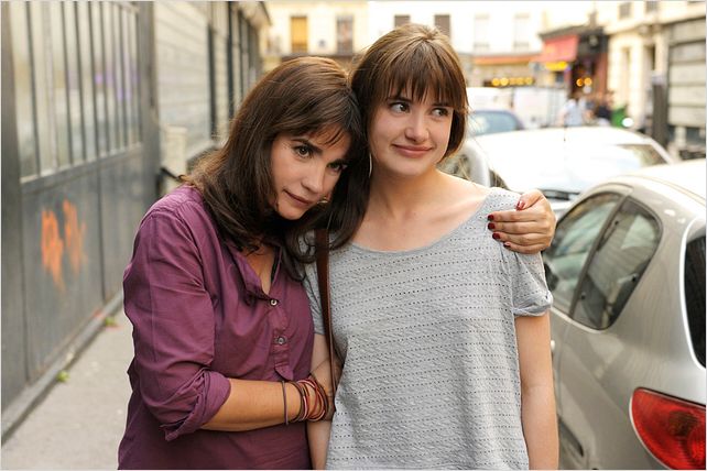Drôle de famille : photo Camille Claris, Christine Citti