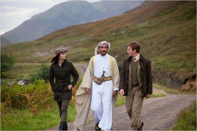 Des saumons dans le désert : photo Amr Waked, Emily Blunt, Ewan McGregor