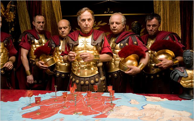 Astérix et Obélix : au service de Sa Majesté : Photo Fabrice Luchini, Laurent Tirard
