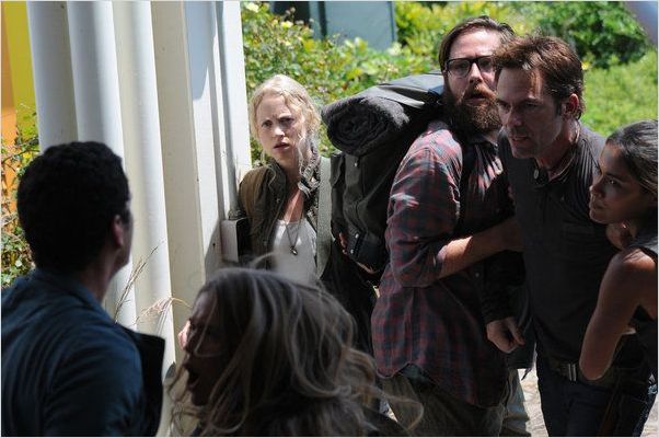 Photo Anna Lise Phillips, Billy Burke, Daniella Alonso, JD Pardo, Tracy Spiridakos