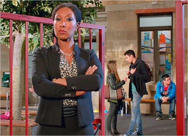 Films Et Séries Tv Avec Nadège Beausson-diagne Photo de Nadège Beausson-Diagne dans la série Pep's : Photo 4 sur 20