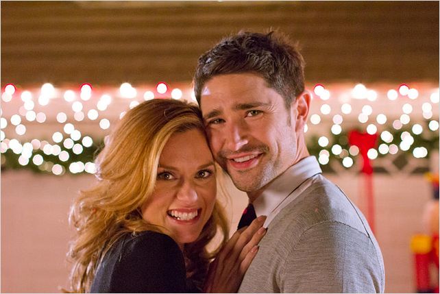 Film La Liste Du Pere Noel Photo de Matt Dallas dans le film La liste du Père Noël : Photo 3 sur