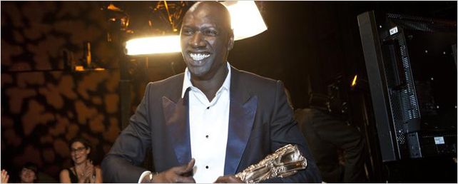 (Re)découvrez les premiers pas à l'écran d'Omar Sy dans "Ces jours heureux" ! [VIDEO]