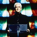 Photo Jonathan Pryce