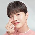 Photo Song Kang