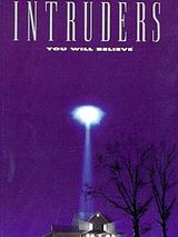 Affiche de Intruders, film à voir en streaming sur Pygargue