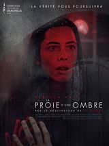 Affiche de La Proie d'une ombre, film à voir en streaming sur Pygargue