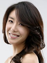 photo de Yoon Jeong-hee
