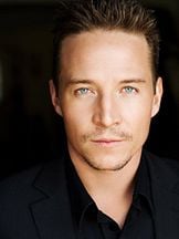 photo de Travis Aaron Wade