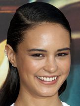 photo de Courtney Eaton