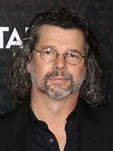 photo de Ronald D. Moore