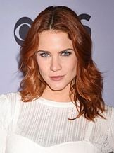 photo de Courtney Hope