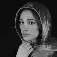 Photo Mina Sadati