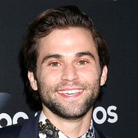 Photo Jake Borelli