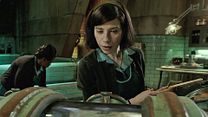 image de La Forme de l'eau - The Shape of Water EXTRAIT VO "La rencontre"