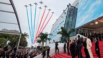 image de Cannes 2022 - La Patrouille de France salue Maverick