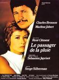 Affiche de Le passager de la pluie, film à voir en streaming sur Pygargue