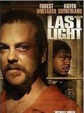Affiche de Last Light, film à voir en streaming sur Pygargue