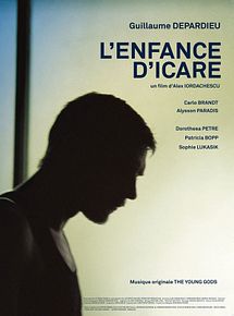 Affiche de L'enfance d'Icare, film à voir en streaming sur Pygargue