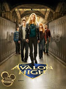 Affiche de Avalon High : un amour légendaire, film à voir en streaming sur Pygargue