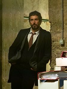 Affiche : Tout le monde ment Saison 3