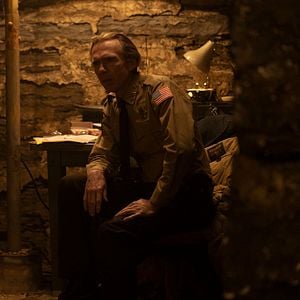 Photo The Strangers - Chapter 3