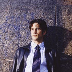 Photo Eddie Cahill