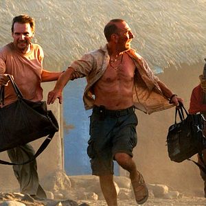 Photo Pete Postlethwaite