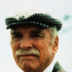 Photo Phil Alden Robinson