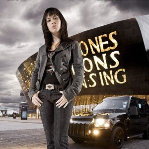 Photo Eve Myles