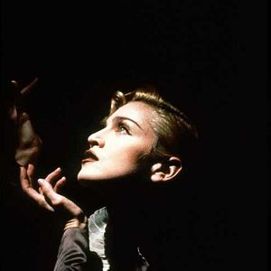 Photo Alek Keshishian