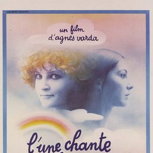 Photo L'une chante, l'autre pas