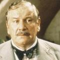 Photo Poirot joue le jeu